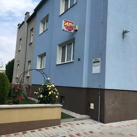 Květná 759/41, Apartmán 1 Apartamento